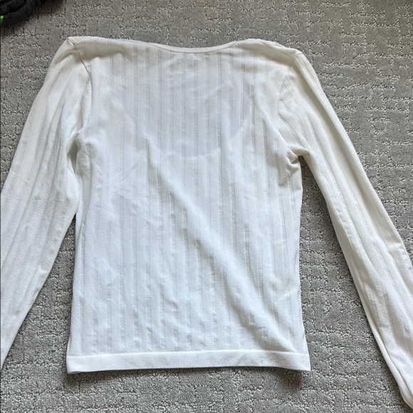 White Long Sleeve Ribbed Top - Picture 3 of 3